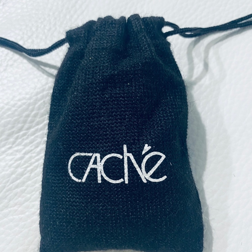 Cache Stylish Bracelet - Picture 4 of 6